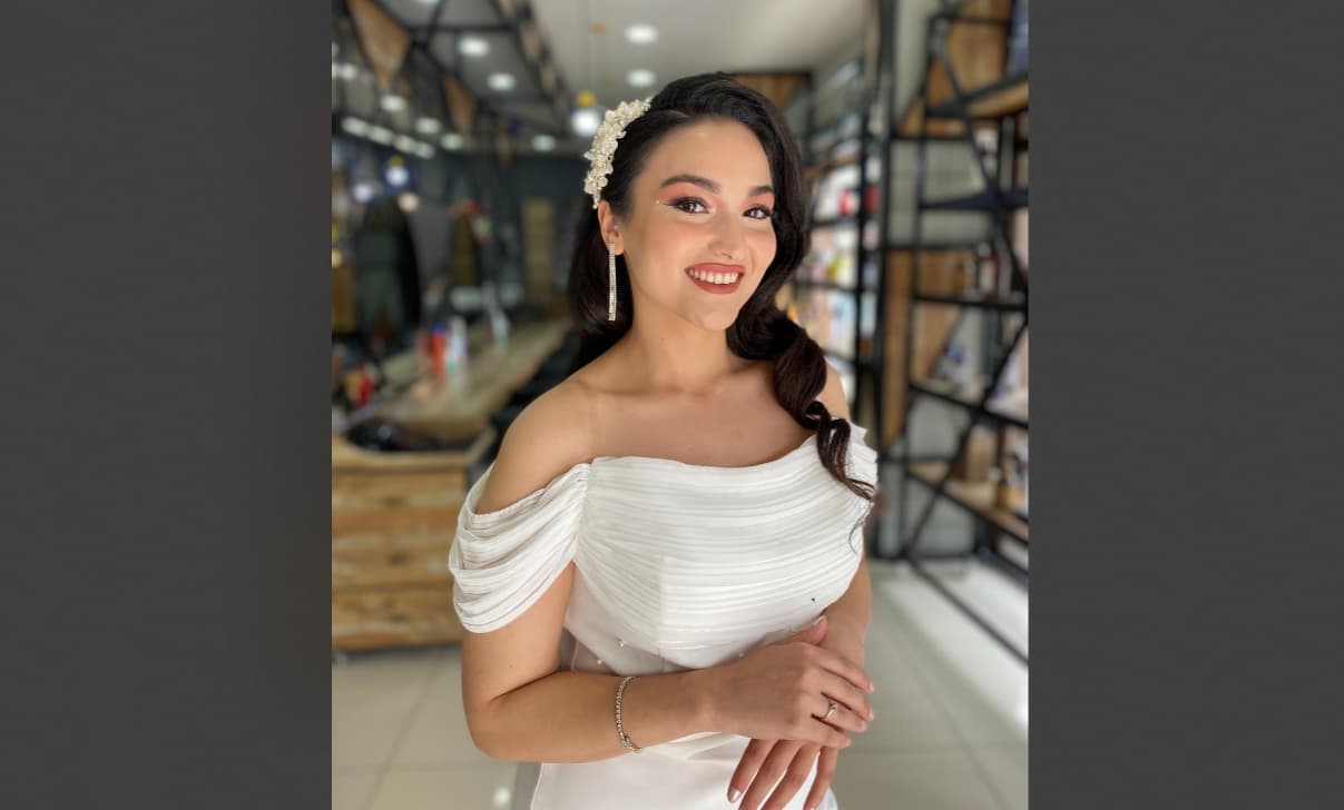 Salon Sedef: Kadınlar Matinesinin Sponsoru Olarak Gururla Yer Alıyor!